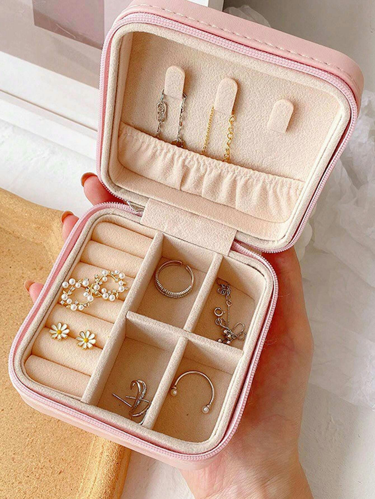Leather Jewelry Storage Box and Jewelry Organizer